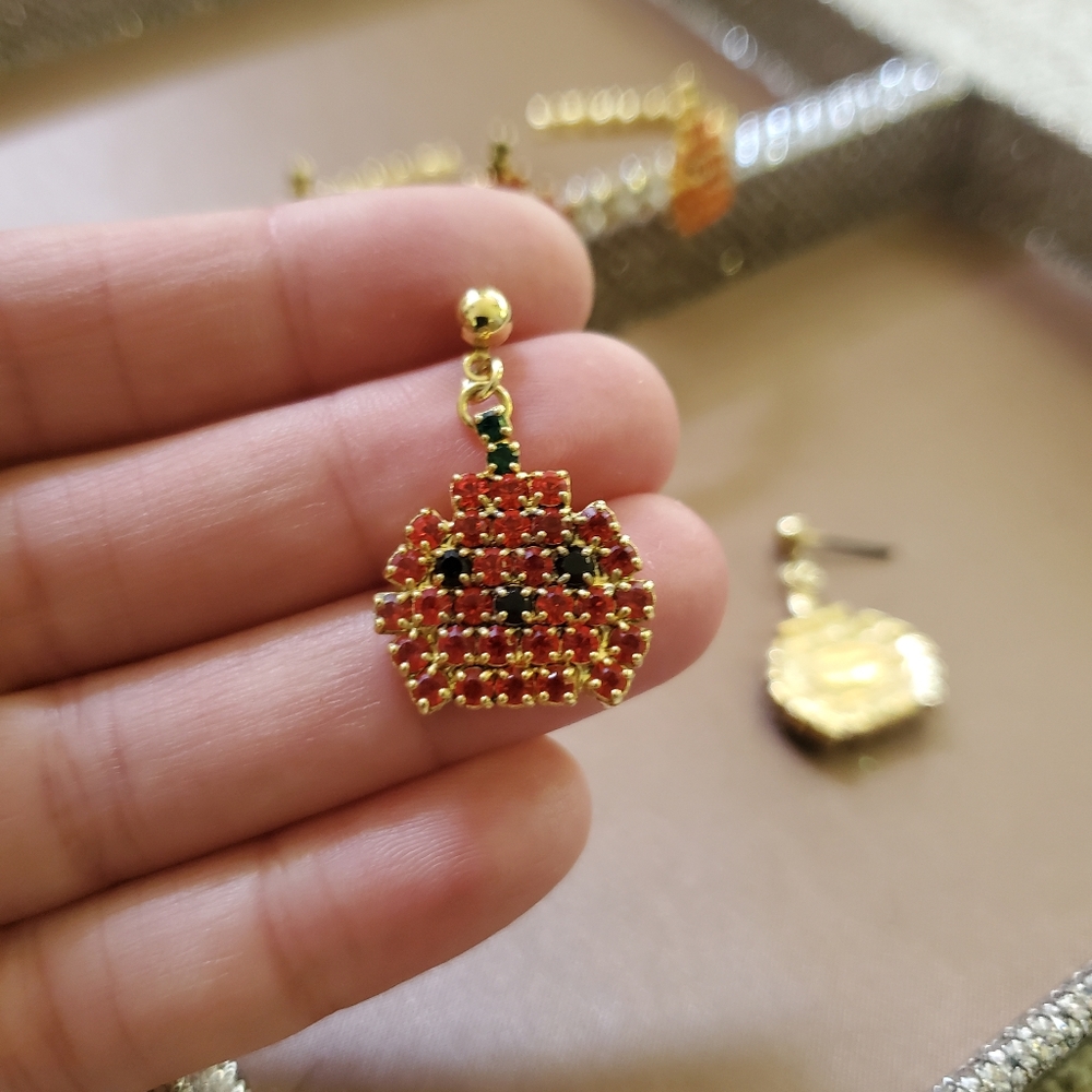 Pumpkin Rhinestone Bracelet Earring Set - Picture 10 of 12